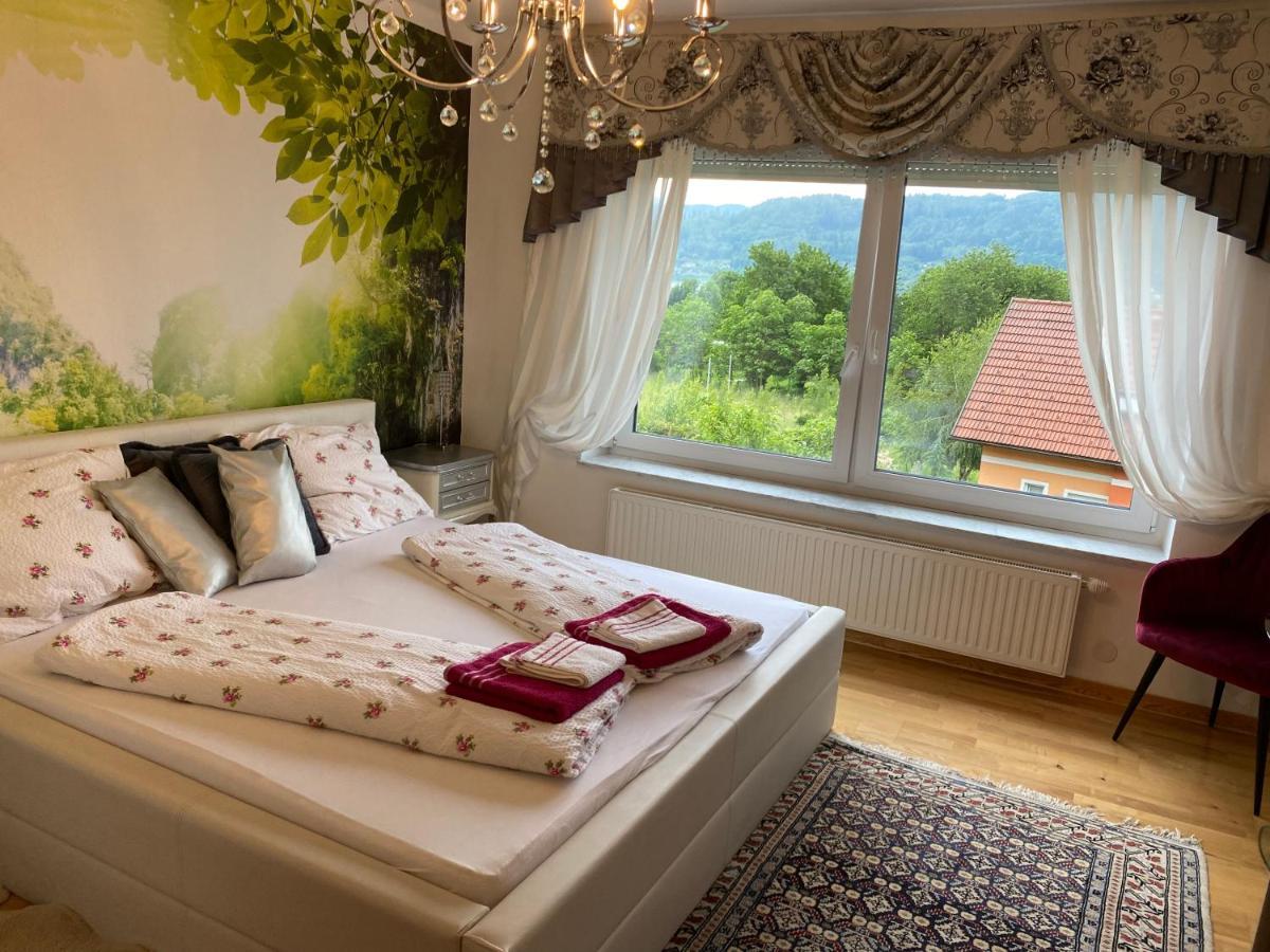 Appartement Let Me In *