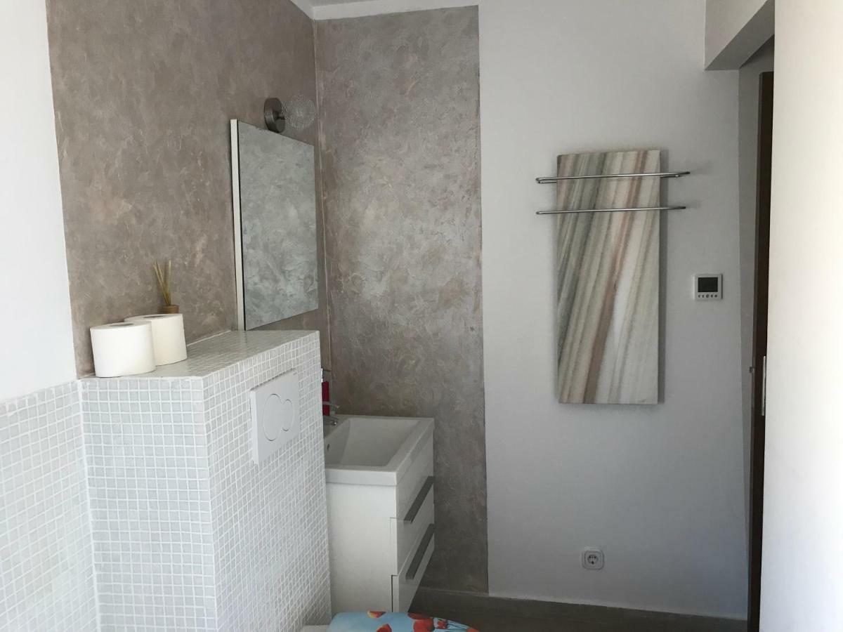 Apartment Apartments Let Me In Portschach am Woerthersee